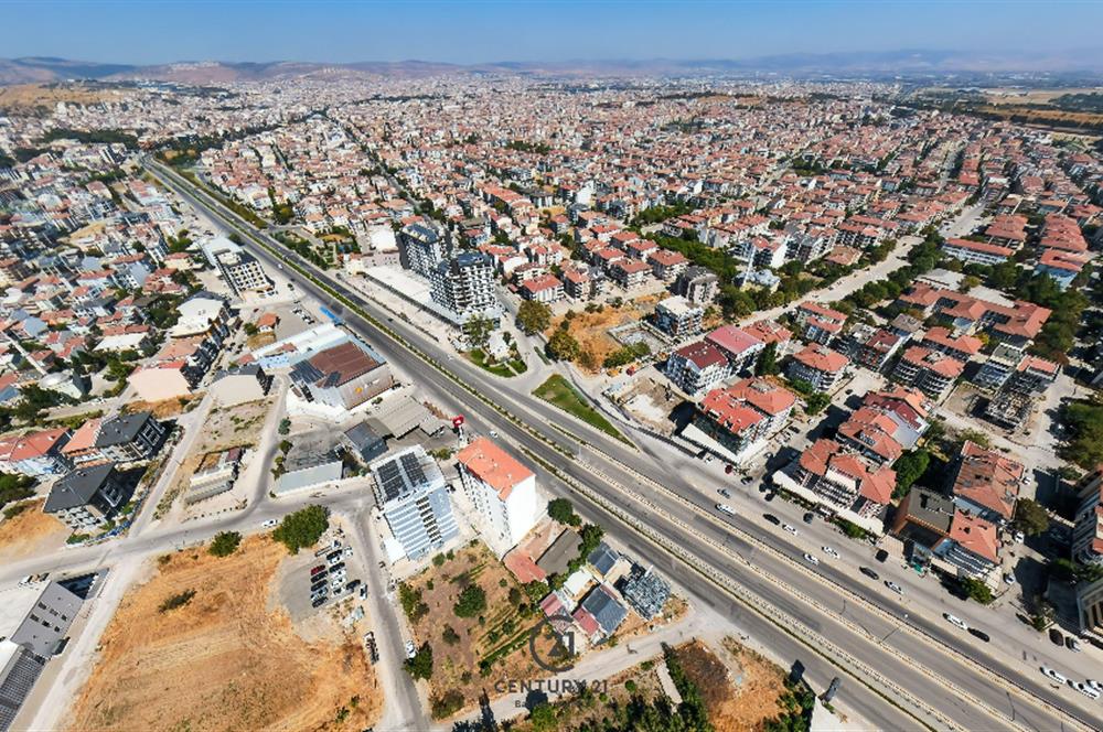 ANA CADDE ÜZERİ YOĞUN ARAÇ TRAFİĞİNE UYGUN TİCARİ DÜKKAN