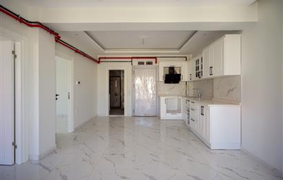 ANA CADDE ÜZERİ SIFIR 2+1 KİRALIK OFİSLER