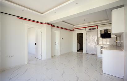 ANA CADDE ÜZERİ SIFIR 2+1 KİRALIK OFİSLER