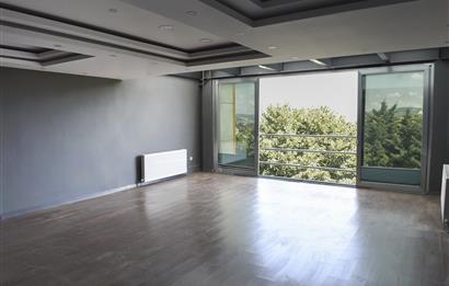 Emirgan'da Boğaz Manzaralı Müstakil Kurumsal Ofis