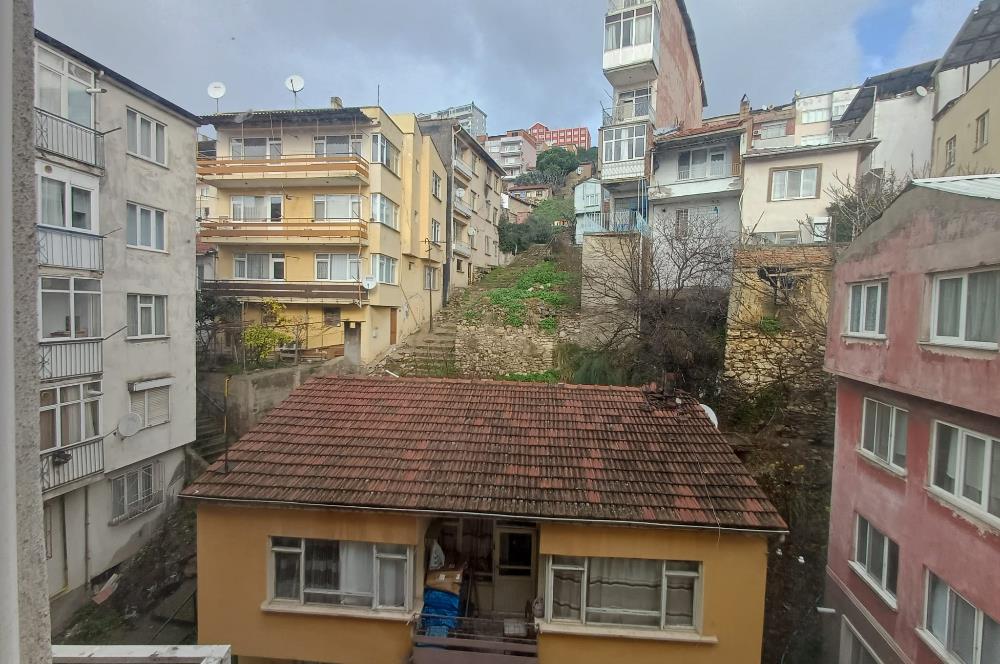 C21 Cius; Deniz Manzaralı Ara Kat 2+1 Eşyalı Kiralık