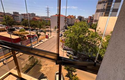 SAMANDIRA MERKEZ DE  3+1 SATILIK DAİRE