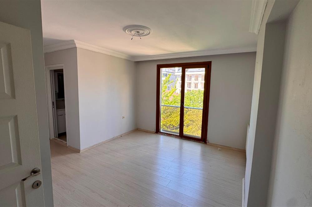 SAMANDIRA MERKEZ DE  3+1 SATILIK DAİRE