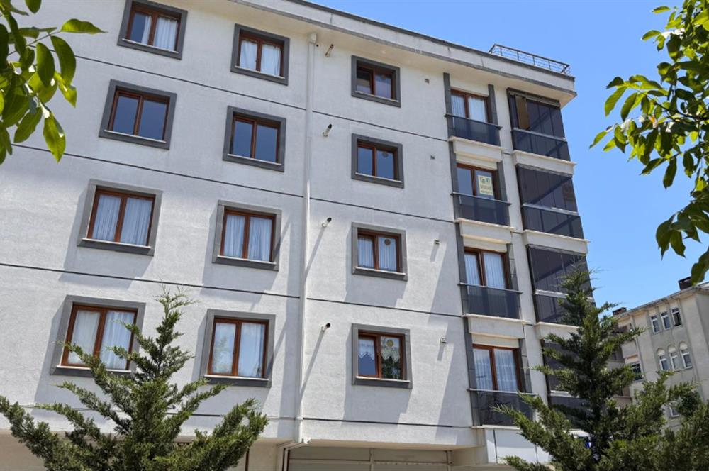 SAMANDIRA MERKEZ DE  3+1 SATILIK DAİRE