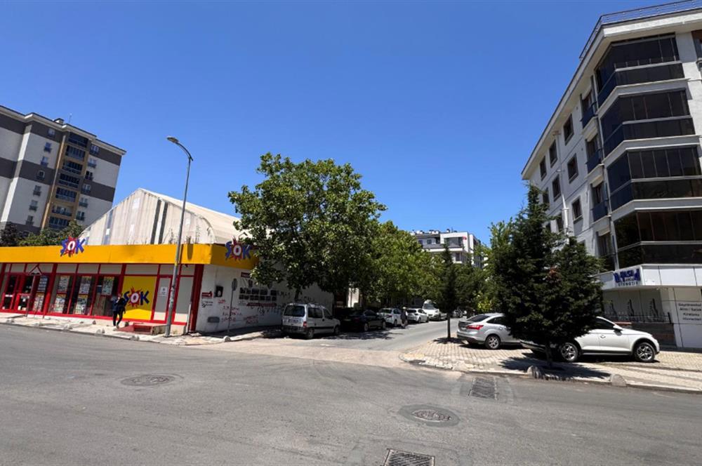 SAMANDIRA MERKEZ DE  3+1 SATILIK DAİRE