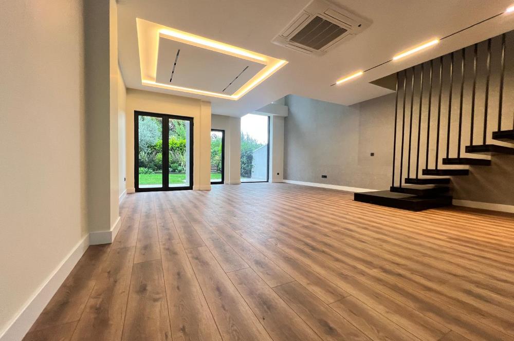 Zekeriyaköy'de 4+1 Satılık |175 M² Net | Kapalı Otoparktan Giriş