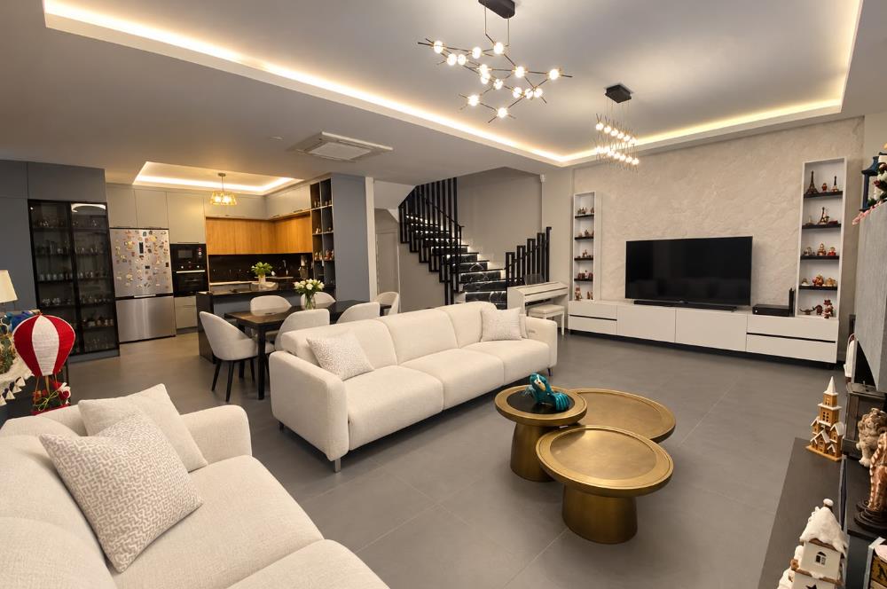 Zekeriyaköy'de Özel Otoparklı Premium 8+2 Akıllı Villa