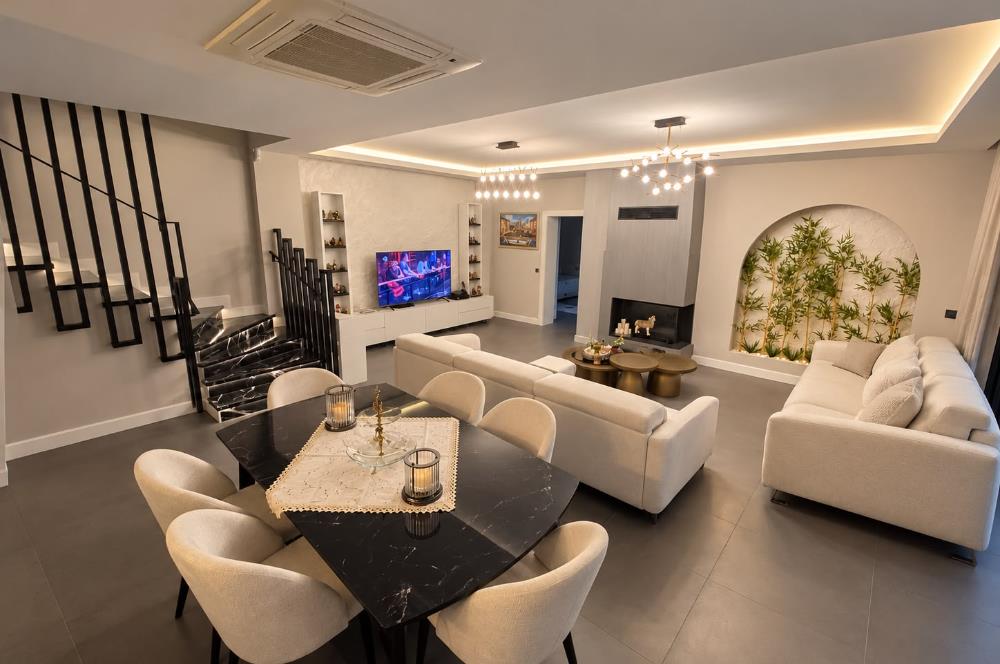 Zekeriyaköy'de Özel Otoparklı Premium 8+2 Akıllı Villa
