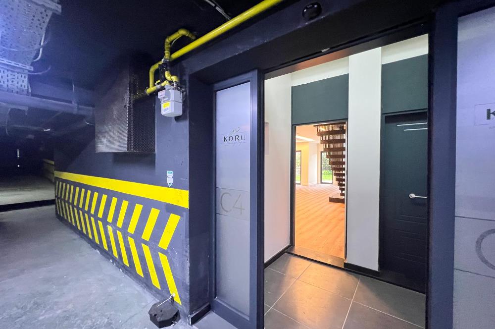 Zekeriyaköy'de 4+1 Satılık |175 M² Net | Kapalı Otoparktan Giriş