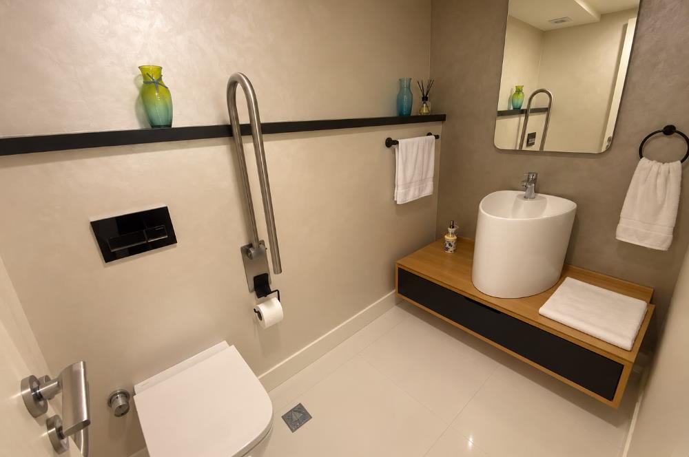 Zekeriyaköy'de Özel Otoparklı Premium 8+2 Akıllı Villa