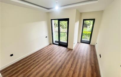 Zekeriyaköy'de 4+1 Satılık |175 M² Net | Kapalı Otoparktan Giriş