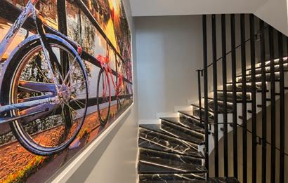 Zekeriyaköy'de Özel Otoparklı Premium 8+2 Akıllı Villa