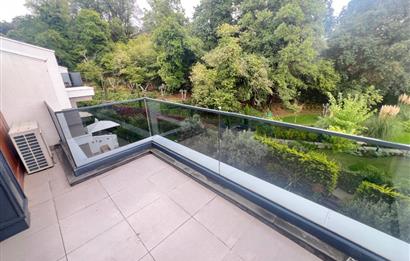 Zekeriyaköy'de 4+1 Satılık |175 M² Net | Kapalı Otoparktan Giriş