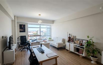 Anıthan 3.Katta Köşe Konumlu, Cadde Cepheli 40 m² Prestijli Ofis
