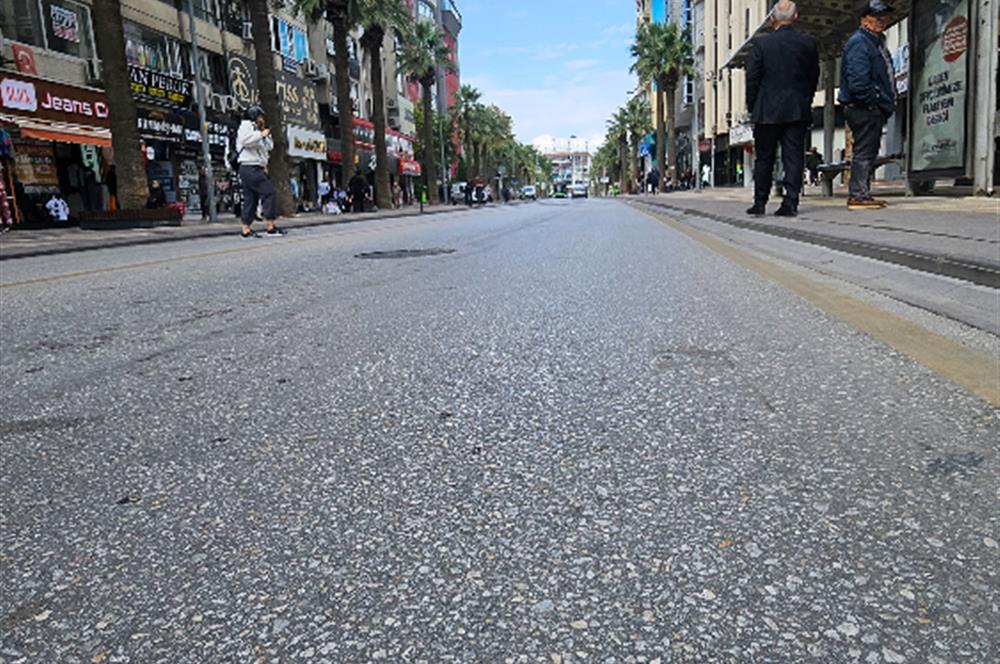 Anıthan 3.Katta Köşe Konumlu, Cadde Cepheli 40 m² Prestijli Ofis