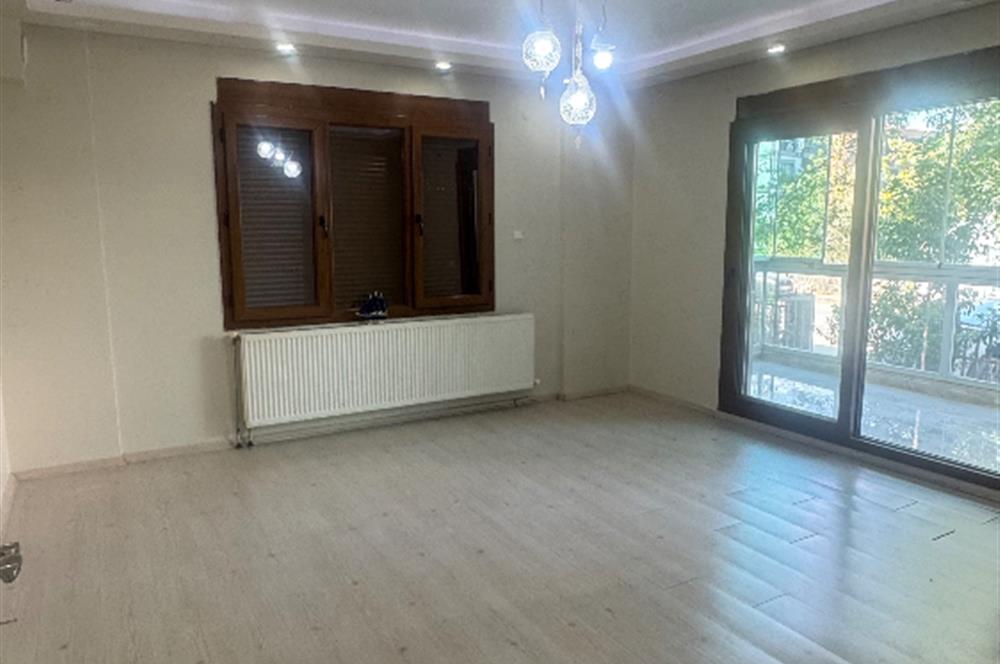 Ergenekon Mahallesinde Bahçeli Yaşam Arayanlara 3+1 Daire