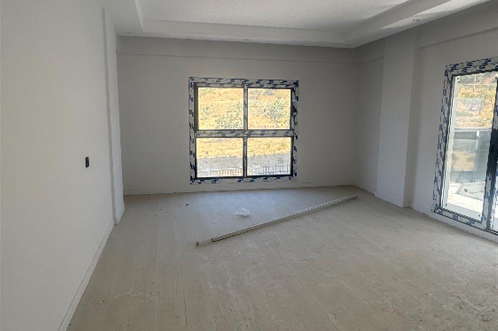 Pavilion Garden Sitesinde Peyzaj Cepheli 3+1 Daire