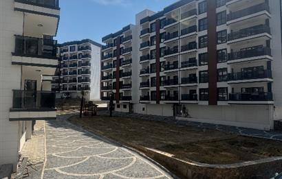 Pavilion Garden Sitesinde Peyzaj Cepheli 3+1 Daire