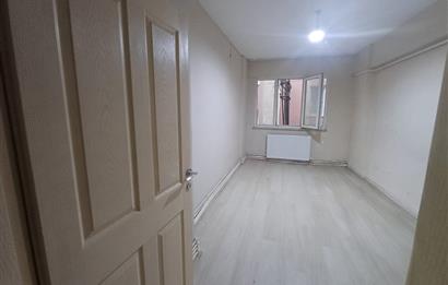 C21 Cius; Eşref Dinçer Okul Yanı 2+1 Kiralık Daire