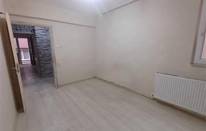 C21 Cius; Eşref Dinçer Okul Yanı 2+1 Kiralık Daire