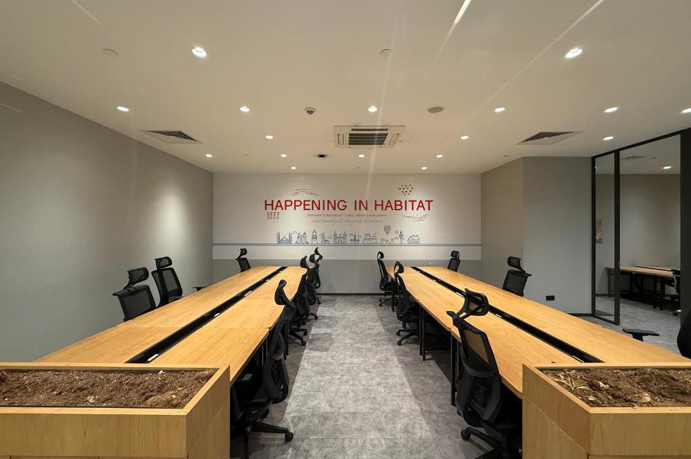 42 Maslak Kiralık 650m2 Şık Dekorasyonlu Mobilyalı KDV'li Ofis