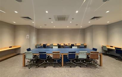 42 Maslak Kiralık 650m2 Şık Dekorasyonlu Mobilyalı KDV'li Ofis
