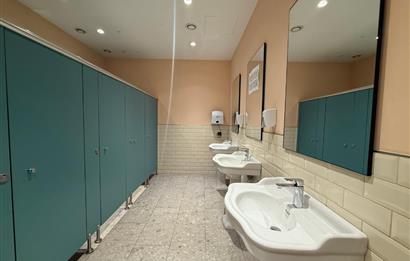 42 Maslak Kiralık 650m2 Şık Dekorasyonlu Mobilyalı KDV'li Ofis