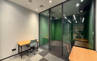 42 Maslak Kiralık 650m2 Şık Dekorasyonlu Mobilyalı KDV'li Ofis