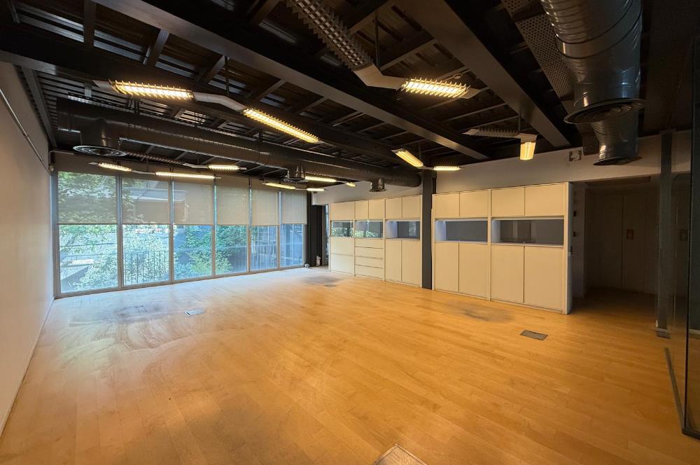 Beyoğlu Pera Kiralık 220m2 KDV Avantajlı Ofis Plaza Katı