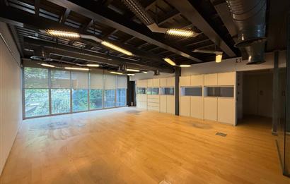 Beyoğlu Pera Kiralık 220m2 KDV Avantajlı Ofis Plaza Katı