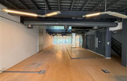 Beyoğlu Pera Kiralık 220m2 KDV Avantajlı Ofis Plaza Katı