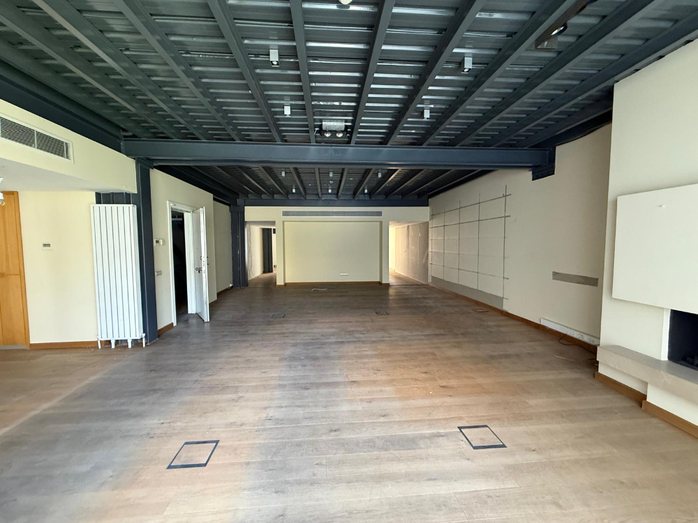 Beyoğlu Pera Kiralık 220m2 KDV Avantajlı Ofis Plaza Katı