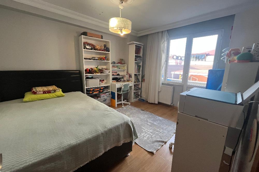 Çekmeköy Çamlık Mahallesinde Geniş Dublex Daire