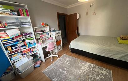 Çekmeköy Çamlık Mahallesinde Geniş Dublex Daire