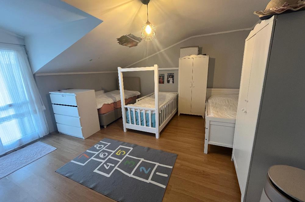 Çekmeköy Çamlık Mahallesinde Geniş Dublex Daire