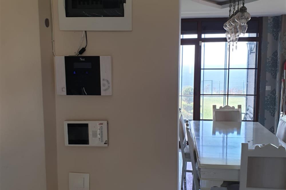 SATILIK LÜKS 7+2 TRİPLEKS VİLLA