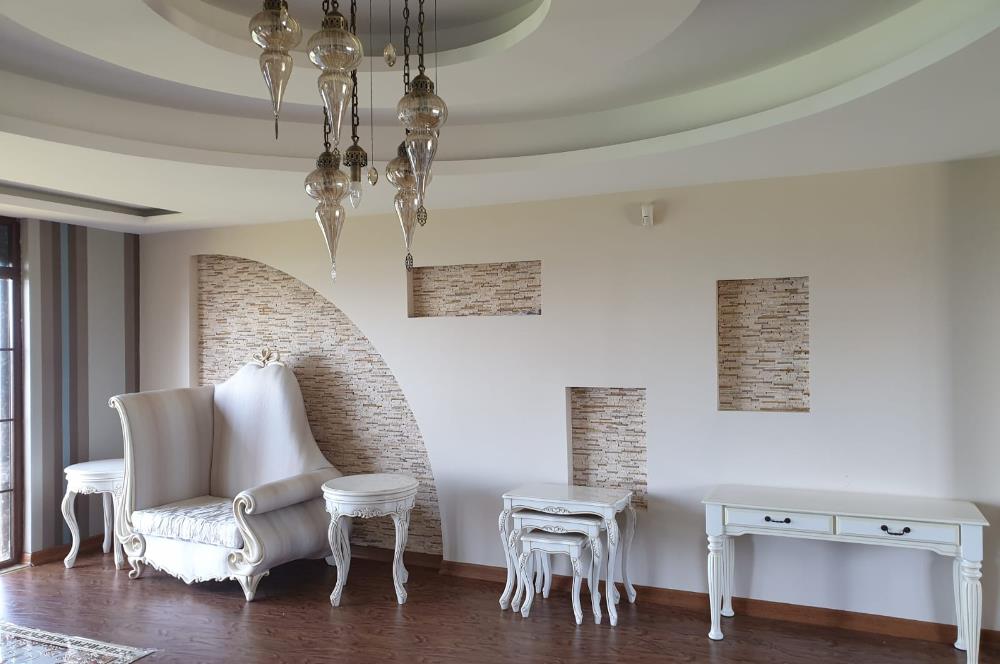 SATILIK LÜKS 7+2 TRİPLEKS VİLLA