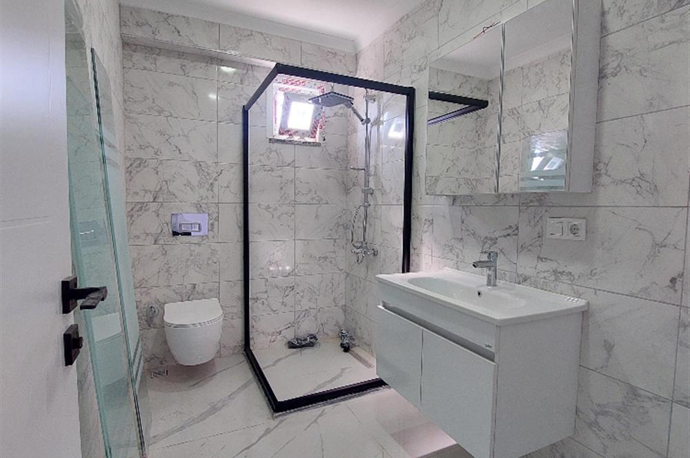 Pendik Yenimahalle'de 2+1 Balkonlu Yeni Binada Kiralık Daire