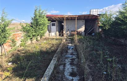 CENTURY 21 VİZYON'DAN SULUKARAAĞAÇ’TA SATILIK EV VE TARLA