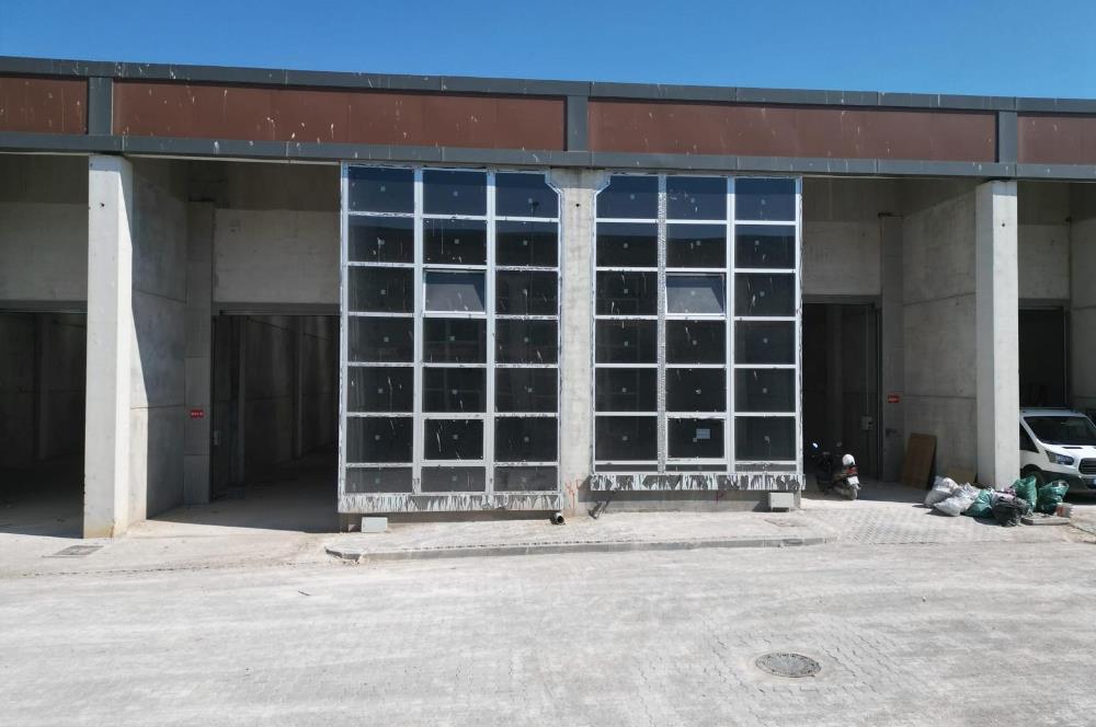 GOP OSB MARANGOZLAR SİTESİNDE KİRALIK 250 M2 DÜKKAN,İMALATHANE