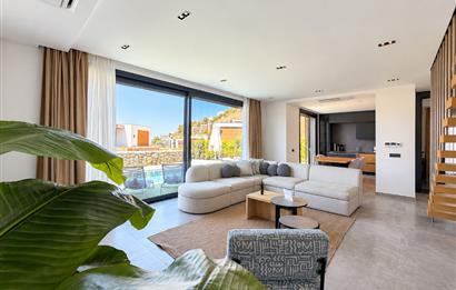 Gümüşlük Koyunbaba'da Özel Havuzlu 4+1 Lüks Villa