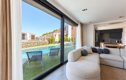 Gümüşlük Koyunbaba'da Özel Havuzlu 4+1 Lüks Villa