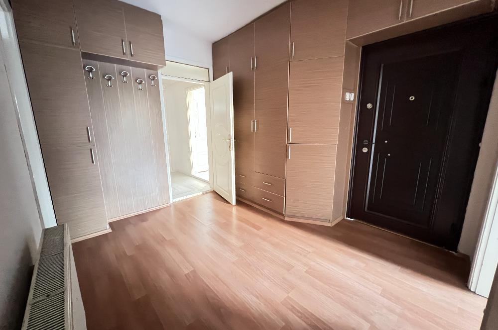 ATATÜRK MAHALLESİ MERKEZİ KONUMDA BAKIMLI 2+1 KİRALIK DAİRE