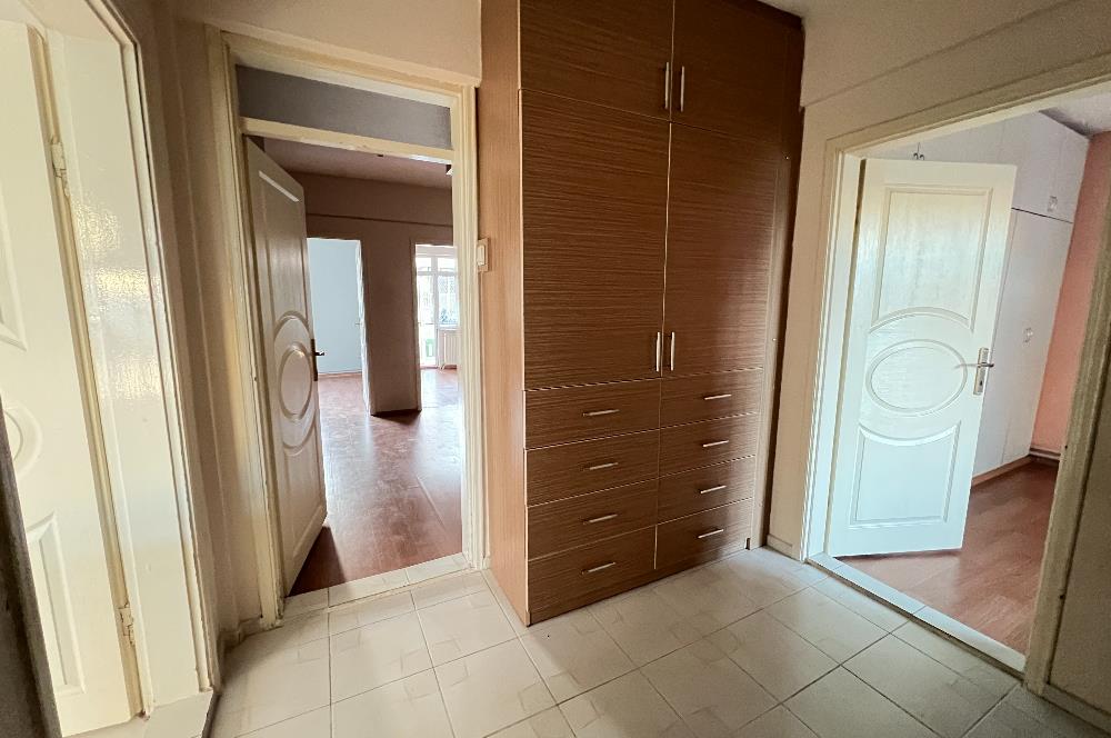 ATATÜRK MAHALLESİ MERKEZİ KONUMDA BAKIMLI 2+1 KİRALIK DAİRE