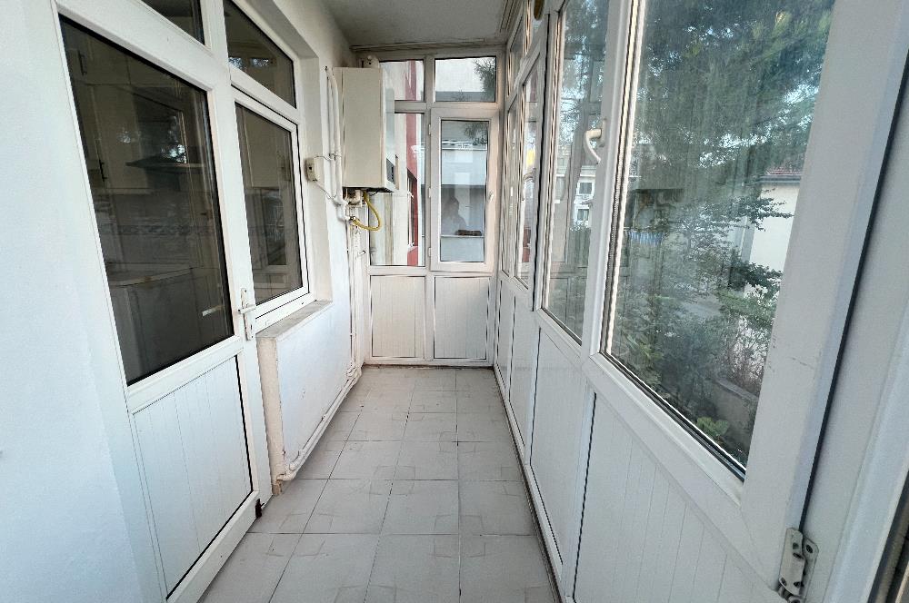 ATATÜRK MAHALLESİ MERKEZİ KONUMDA BAKIMLI 2+1 KİRALIK DAİRE
