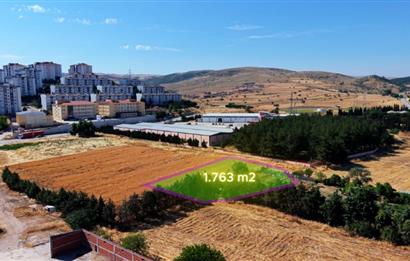 YENİMAHALLE'DE KÖŞE 1763 m2 TİCARET+KONUT E:1.60 SATILIK ARSA