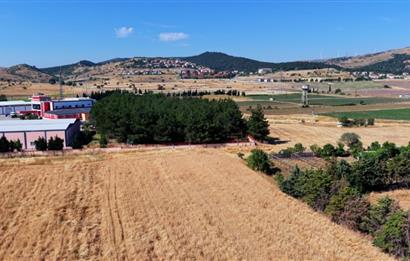 YENİMAHALLE'DE KÖŞE 1763 m2 TİCARET+KONUT E:1.60 SATILIK ARSA