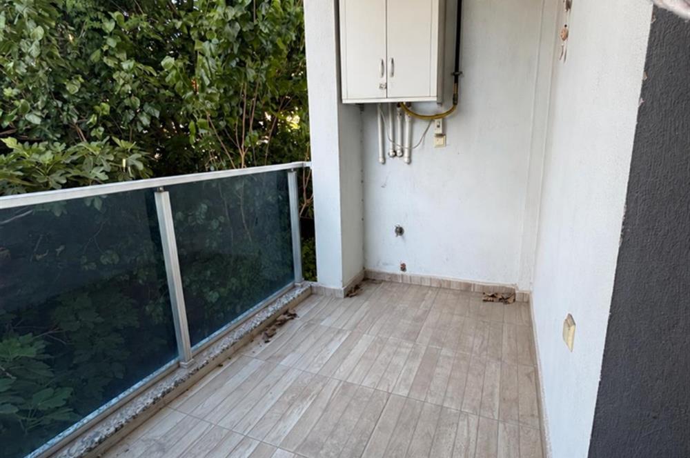 Anadolu Caddesinde Merkezi Konumda Eşyalı 1+1 Satılık Daire