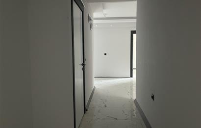 MAMAK'TA SİTE İÇİNDE ÖNÜ AÇIK 3+1 OTURUMA HAZIR SIFIR DAİRE