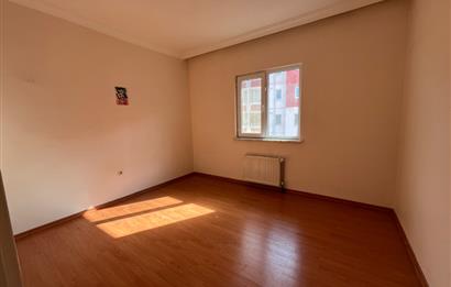 GÖLBAŞI TOKİ DE SİTE İÇİNDE YÜKSEK KREDİ İMKANI BOŞ 2+1 DAİRE